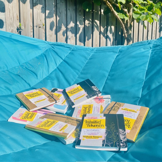 Boek Intuitief Tekenen_Hangmat Boek Intuitief Tekenen Hangmat
